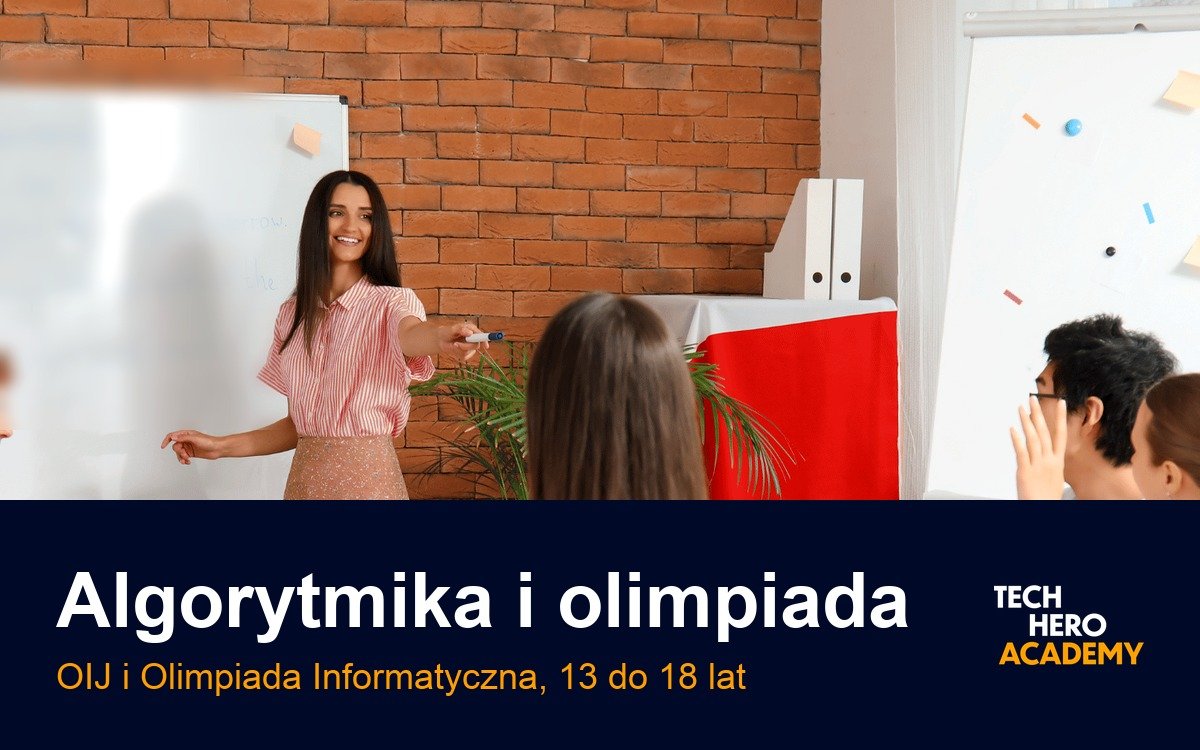 Zajęcia w sali: prowadząca przy tablicy i grupa nastolatków przy wspólnym stole