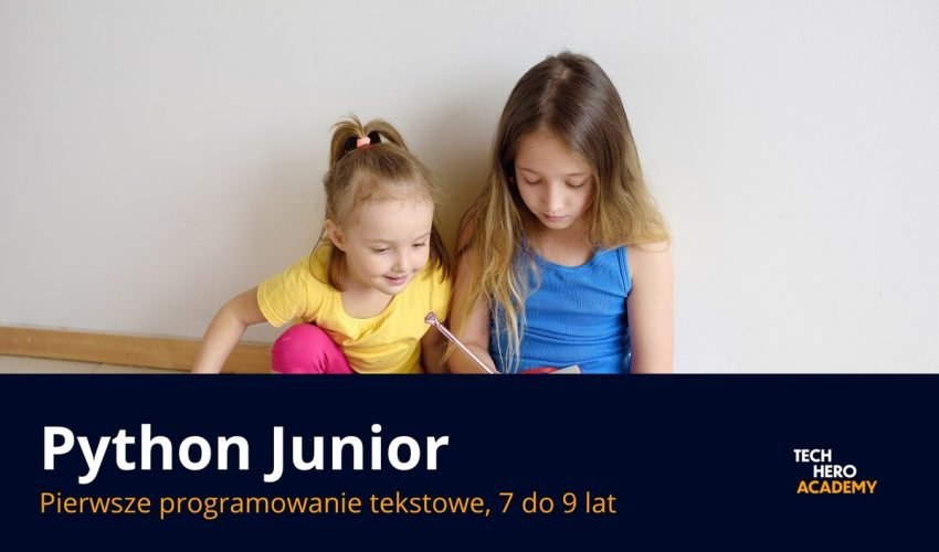Python Junior 7 do 9 lat Dwie dziewczynki uczace sie razem na zajeciach Python Junior