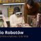 Mlodziez w goglach przy robocie na zajeciach Studio Robotow